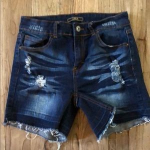 L & B Woman’s Distressed Cut off shorts